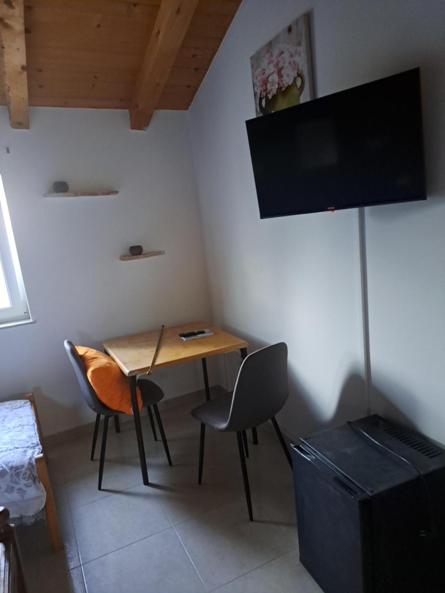 Sobe Anja Guest House Brtonigla Bilik gambar